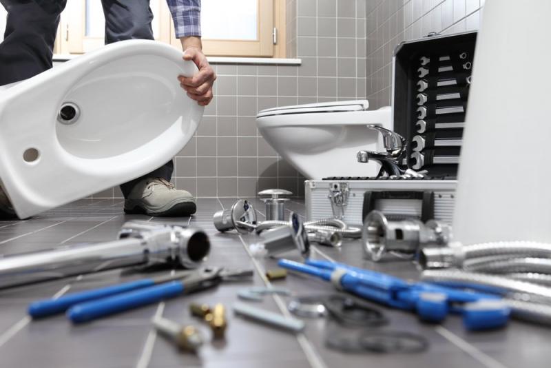 Sıhhi Tesisat Boruları Evinizi Güvende Tutmaya Nasıl Yardımcı Olabilir?